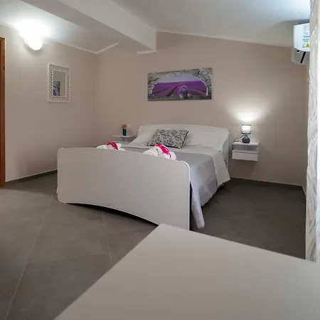 Bed & Breakfast Falcone Alvignano
