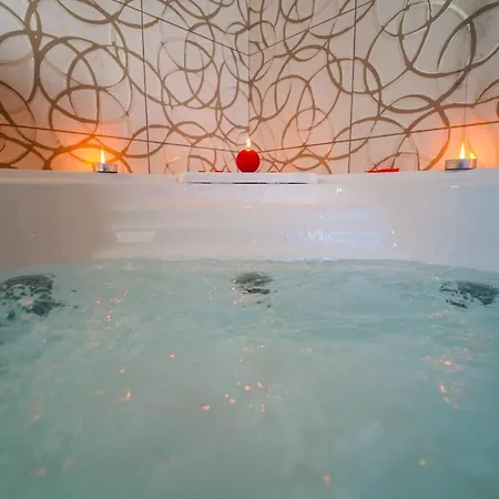 Falcone Bed & Breakfast 4*